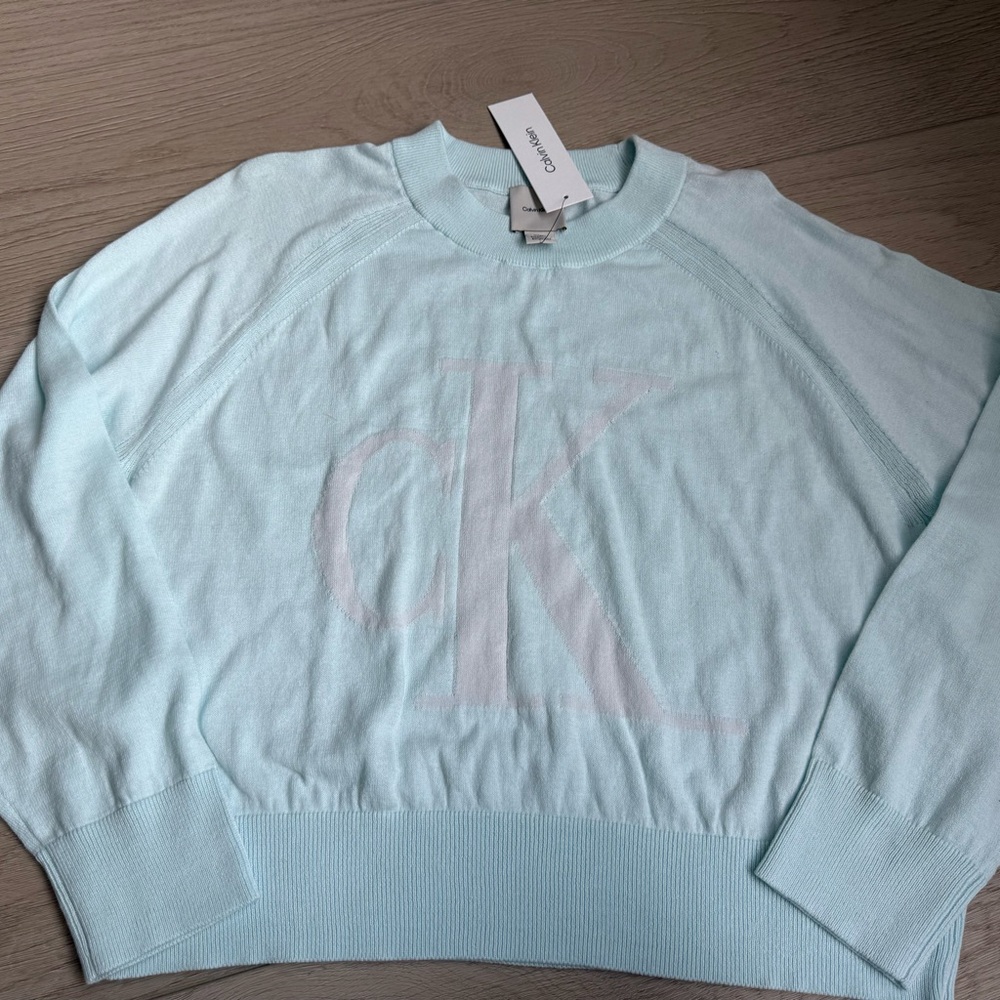 NWT Calvin Klein Pastel Blue Crewneck Sweater with Subtle CK Logo Size XL